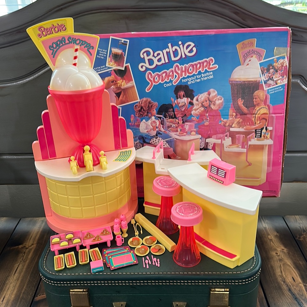 💖Vintage 1988 Mattel Barbie Soda Shoppe in Original Box💖 Nearly Complete